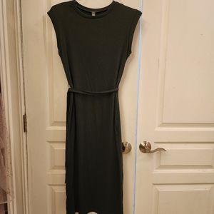 NWT Small olive green sleeveless calf length dress with side split
